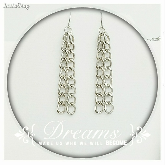 Silver Multi-Strand Varying Necklace/Earring Set - Picture 4 of 7